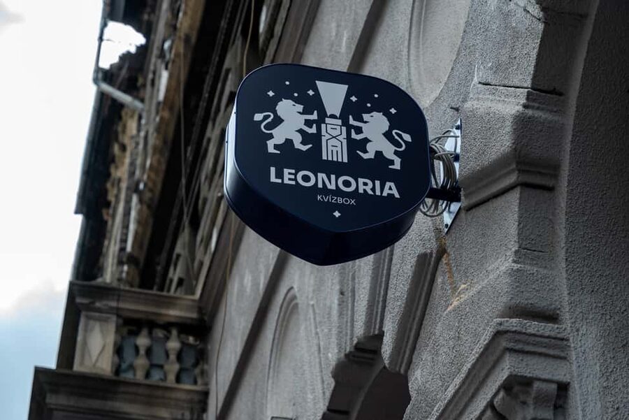 Leonoria Quizboxing- TV show-style team event in Budapest - Languages and the host team you can understand