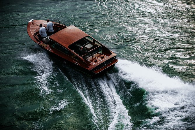 Luxurious, private day cruise with a waterlimousine to Szentendre - Budapest sights from the river, not from the crowd