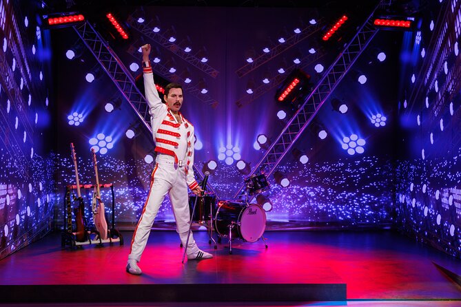 Madame Tussauds Budapest Entry Tickets - Inside the museum: what you actually do there
