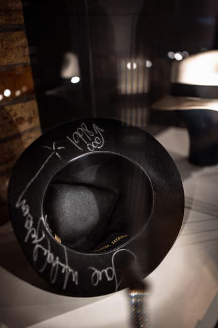 Michael Jackson HIStory Exhibition Entry Ticket - Neverland and iconic music-video installations, how to get more out of the visuals