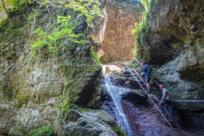 One Day Wonder Hiking Trip - Gear checklist for this kind of day hike (do not wing it)