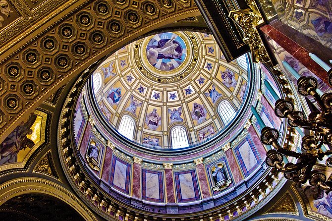 Organ Concert in the St. Stephen's Basilica - Inside the 70 minute organ concert, what the show includes