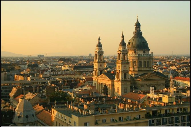 Orientation walk in Budapest - Price and value: how $238.43 per group adds up