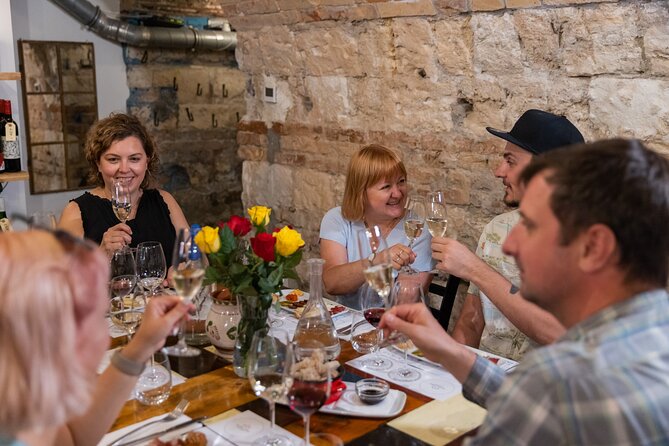 Palace District Evening Culinary, Wine, and History Walk - Price and value: is $145 worth it for food and wine?
