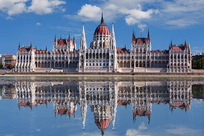 Private 4 Hours Budapest city tour and 3 hours Széchenyi thermal spa relax - The value of a $342.43 private day with tickets included