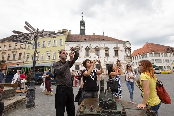 Private Buda Castle Walk with Entry to Matthias Church - Jewish Quarter and Art Nouveau Along the Way