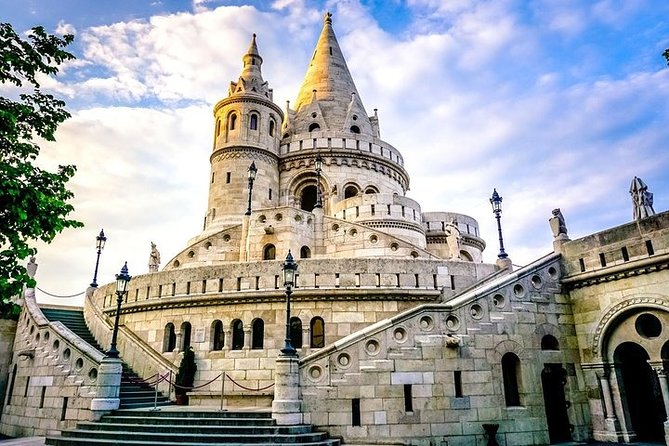 Private Buda Castle walking tour & Danube river cruise with Margaret Island stop - Buda Castle District, With a Guide Who Actually Keeps It Moving