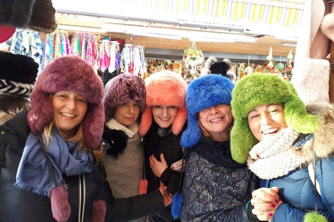 Private Budapest Christmas Market guided tour and Danube Evening cruise package - Price and value: what $263.40 includes, and what that buys you