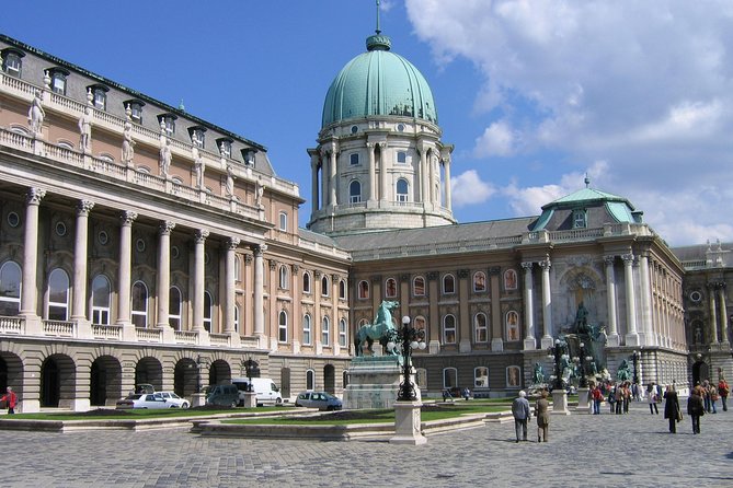 Private Budapest sightseeing tour including Etyek Wine tour with lunch - Lunch in Hungarian style: how to make it work with wine
