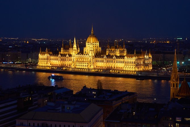 Private Budapest Sightseeing Tour: Royal Castle, Heroes Square, Chain Bridge - Matthias Church and Fisherman’s Bastion, What to Look For