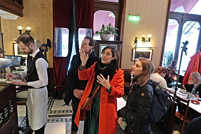 Private Café Wandering: Excursion through Budapest’s Belle Epoque - Vörösmarty tér start point and how the 3-hour pace feels