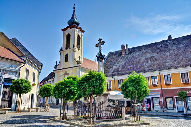 Private Danube Bend Experience with a comfortable air conditioned car - Szentendre artist village time: free admission and a calmer pace
