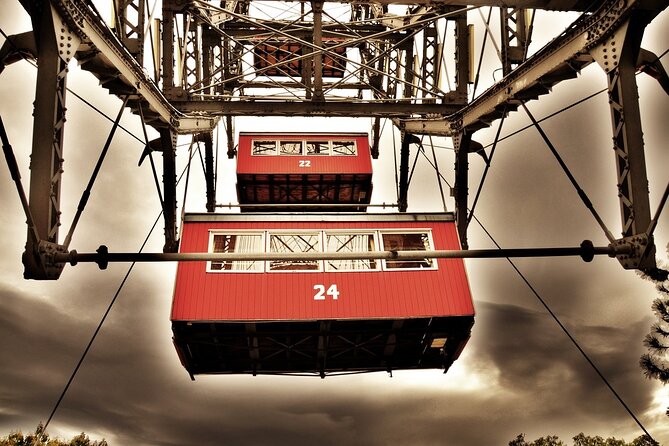 Private Day Tour in Vienna from Budapest with Licensed Guide - How long is this day, and how do you pace it