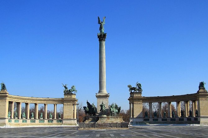 Private Downtown Pest Walking Tour - Stop 3, Heroes’ Square: national leaders, the Seven Chieftains, and identity in stone