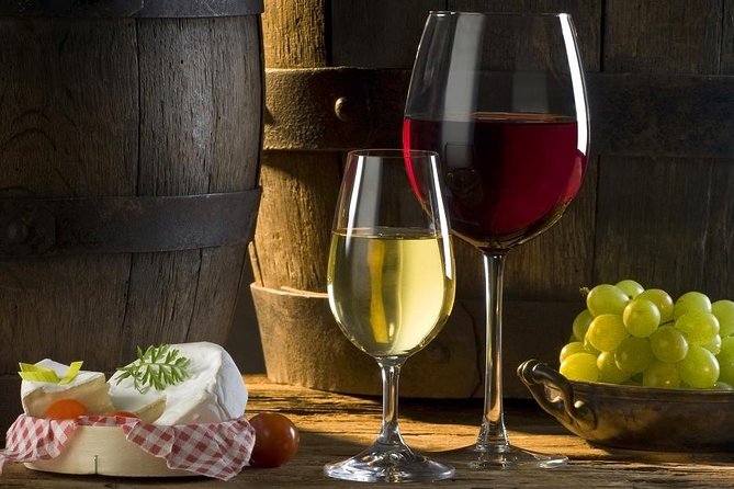 Private Etyek Wine tour with dinner including a Budapest Danube Evening Cruise - Etyek is close, so your evening stays easy