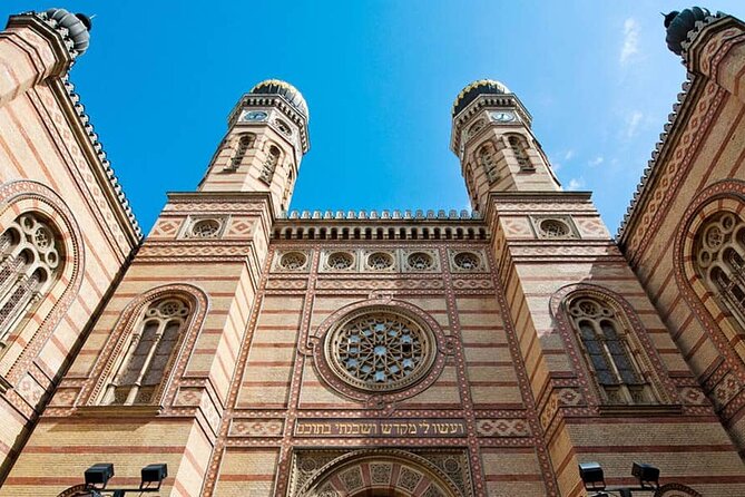 PRIVATE GUIDED Budapest Jewish Heritage walking Tour - Stop 3: Rumbach Street Synagogue, Moorish Revival in a huge octagon