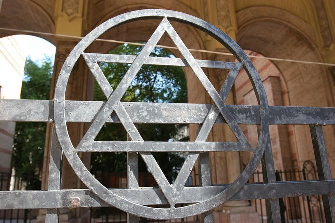 Private Jewish Heritage Tour including Hotel Pickup - Private hotel pickup and start-time flexibility in Budapest