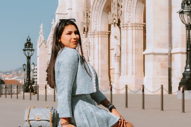 Private Professional Vacation Photoshoot in Budapest - Who should book this private Budapest photoshoot?