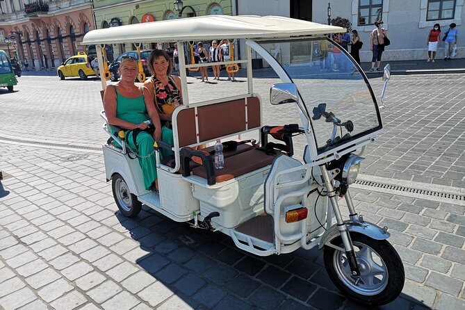Private Sightseeing Tour using Electric Tuk Tuk Ride in Budapest - National Museum and Grand Market Hall: classic Pest landmarks