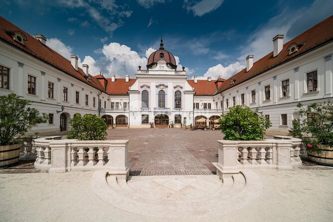 Private Sissi Palace tour in Godollo city with Puszta tour option - From Budapest to Gödöllő: transport that keeps the day sane