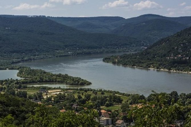 Private Szentendre & Visegrád tour - Stairs, viewpoints, and pacing at the citadel