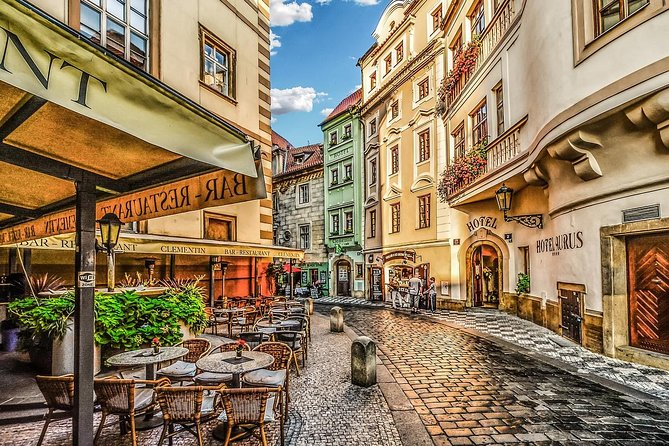 Private Transfer from Budapest to Prague, English-speaking driver - Price and value: when private transport actually makes sense