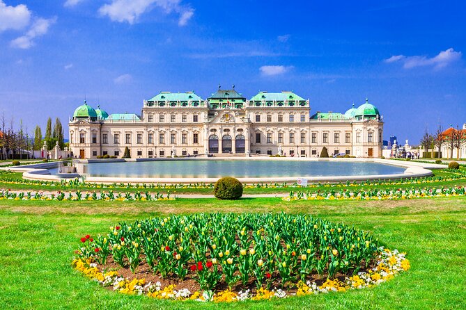 Private Transfer from Budapest to Vienna with 2h of Sightseeing, Local Driver - Vehicles and comfort that fit your group, not the other way around