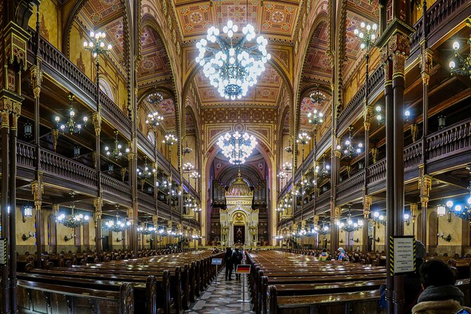 Private Walking Tour in The Jewish District Budapest - Dohány Street Synagogue: Europe’s biggest, and why it feels different
