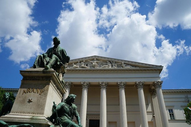 Rise Against the Soviet: The 1956 Revolution - Private Tour - Key things you will appreciate before you book