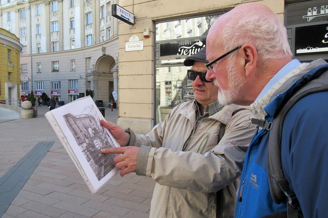 Rise Against the Soviet: The 1956 Revolution - Private Tour - Kossuth Lajos Square, the parliament front line