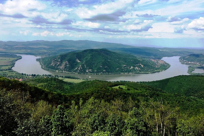 Scenic Danube River bend hills & the Art Town: Private Car Tour - Key highlights to know before you go