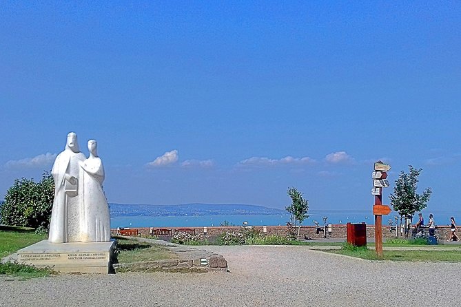 See the Hungarian Sea: Lake Balaton - Optional Lunch, Toilet Stops, and Staying on Your Schedule
