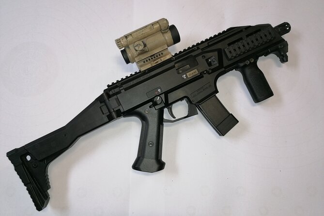 Shooting Experience BASIC Package in Budapest - The gun lineup and how the package builds variety