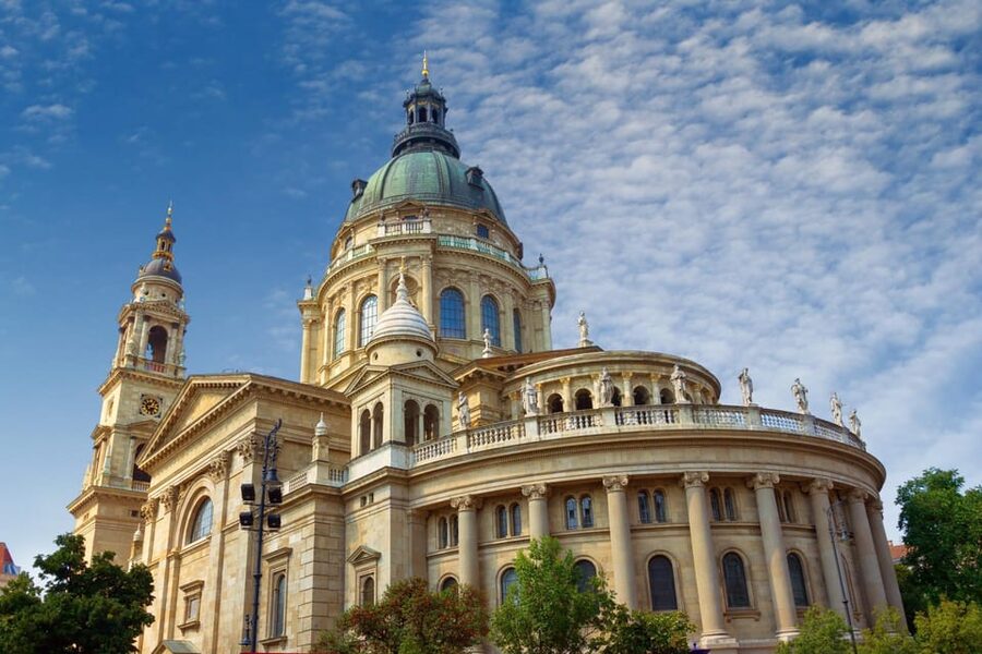 Skip-the-line St. Stephen's Basilica Guided Tour - The Holy Right in the crypt, and why it matters