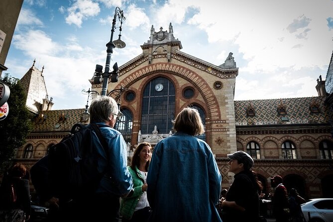 Small-Group Culinary Walking Tour in Budapest - What to wear and how to handle the walking pace
