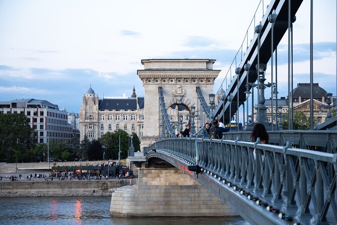 St. Stephen’s Basilica Tour and City Walk - Pace and group size: why the small feel matters