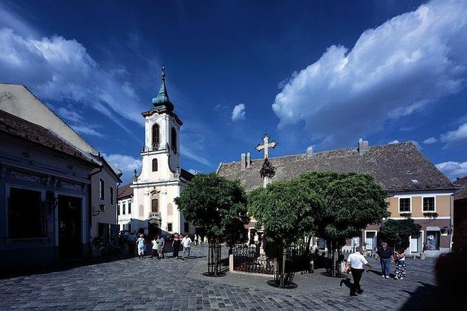 SzentEndre-SaintAndrew City Privately Shopping and Picturesque - What a Private Guide Really Improves