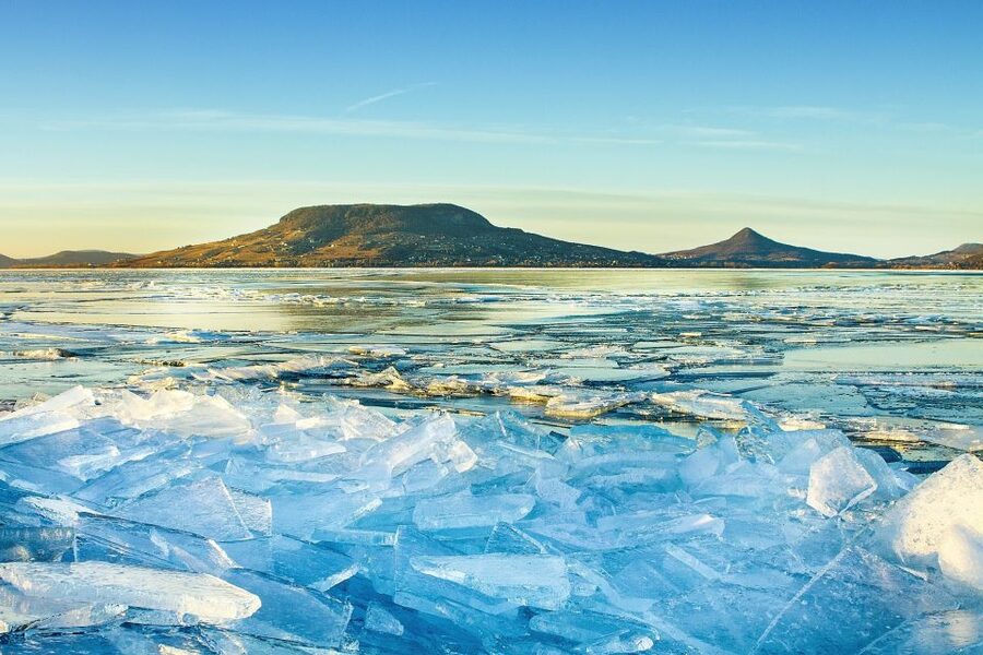 The Turquoise Sea of Hungary: Lake Balaton Private Tour - Entering Tihany Peninsula’s protected nature story