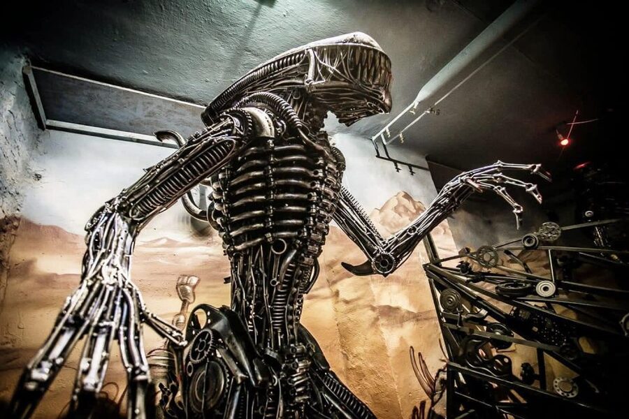 Trash Art Museum: Hungary's First Scrap Metal Exhibition - Who Should Book This (and Who Might Feel Underwhelmed)