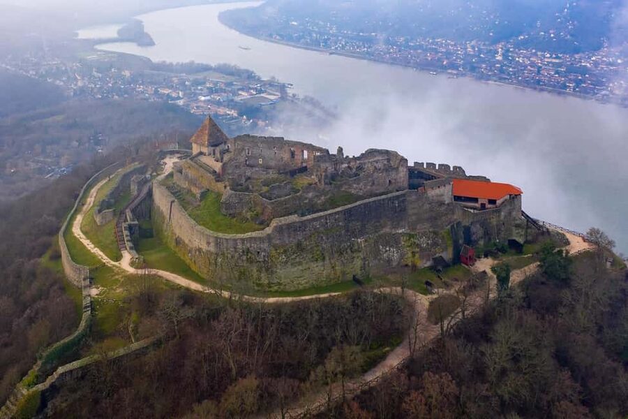 Visegrád Hike & Castle Tour with Ferry from Budapest - Nagymaros Stop And The Danube Ferry Crossing