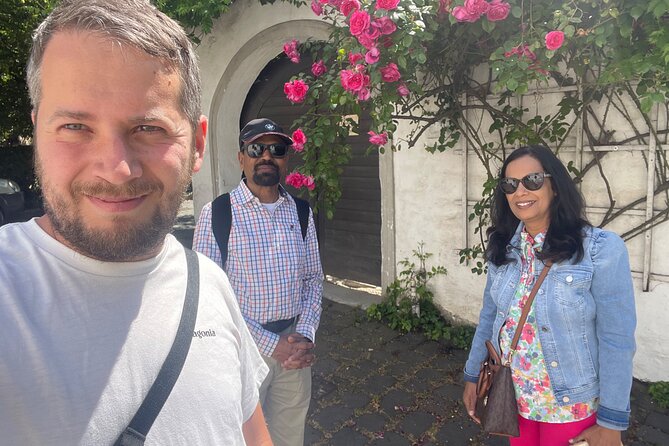 Visit in Szentendre (Living Heritage) - Danube Promenade: 20 Minutes of Outdoor Calm and Real Photo Time