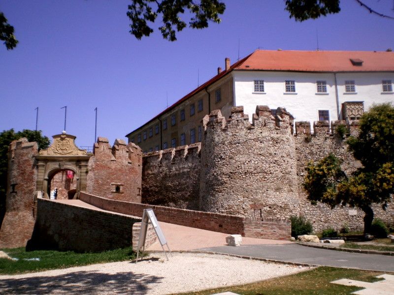 Winetaste in Villany, sightseeing in Pécs, private tour - Why Baranya works so well as a Budapest day trip