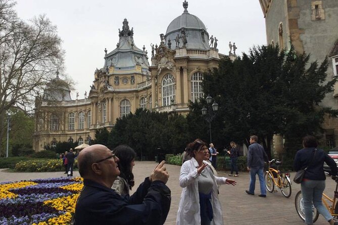 Wonders of Budapest, private tour by car! - Price and value: what $230 per person buys you